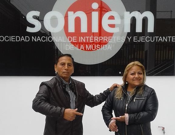 JHON BENI 60 AÑOS EN LA CUMBIA PERUANA