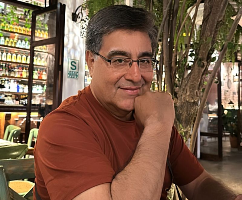 LUCHO PAZ QUE VIVA LA CUMBIA PERUANA