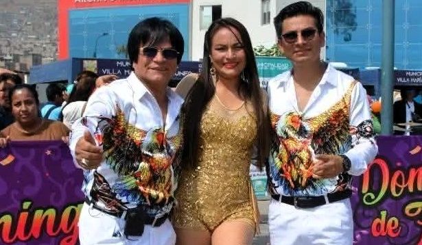 TEODORO Y SU CUMBIA CARRETERA