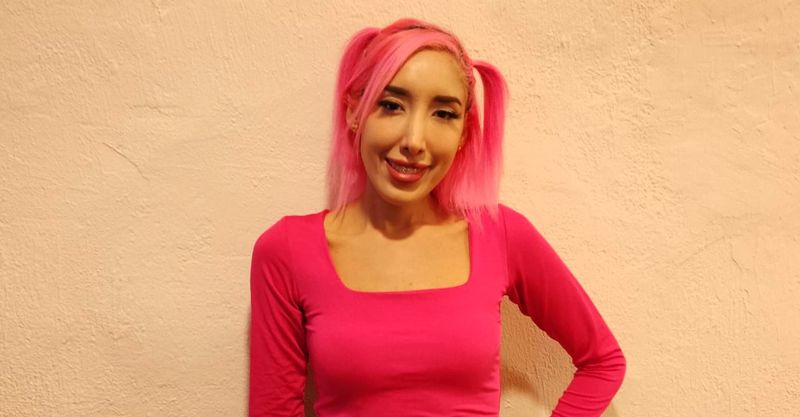 CINT GUTIERREZ ORGULLOSA DE SU HERMANA