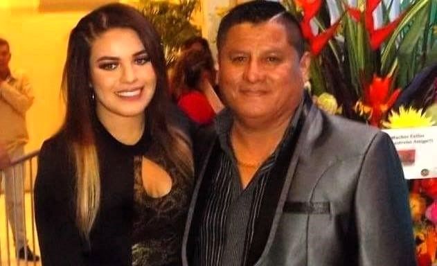 CLAVITO CANTO CON MIEDO